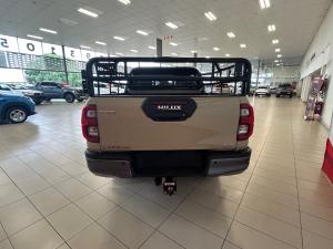 Toyota Hilux 2.8GD-6 double cab 4x4 Legend auto - Image 5