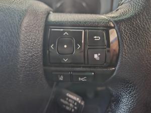 Toyota Hilux 2.8GD-6 double cab 4x4 Legend auto - Image 10