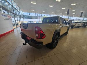 Toyota Hilux 2.8GD-6 double cab 4x4 Legend auto - Image 2