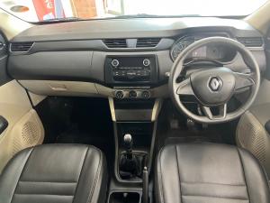 Renault Triber 1.0 Life - Image 6