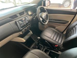 Renault Triber 1.0 Life - Image 7