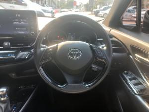 Toyota C-HR 1.2T Luxury - Image 10
