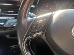 Toyota C-HR 1.2T Luxury - Image 11