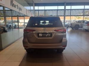 Toyota Fortuner 2.4GD-6 Raised Body automatic - Image 5