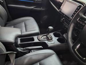 Toyota Hilux 2.8 GD-6 RB Legend RS 4X4 automaticD/C - Image 11