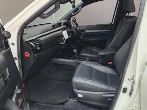 Toyota Hilux 2.8 GD-6 RB Legend RS 4X4 automaticD/C - Image 7