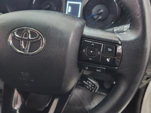 Toyota Hilux 2.8 GD-6 RB Legend RS 4X4 automaticD/C - Image 9