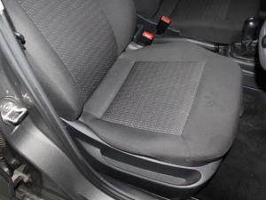 Volkswagen Polo Vivo 1.4 Trendline - Image 17