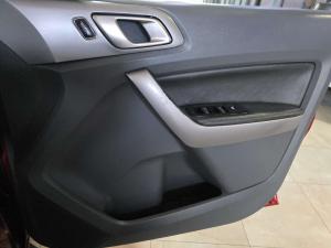 Ford Everest 2.2 TdciXLT automatic - Image 13
