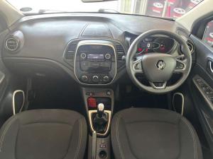 Renault Captur 900T Blaze 5-Door - Image 11