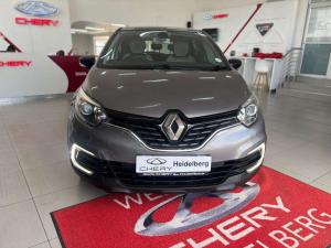Renault Captur 900T Blaze 5-Door - Image 2