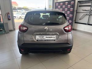 Renault Captur 900T Blaze 5-Door - Image 5