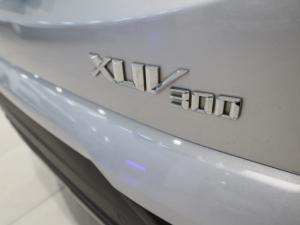 Mahindra XUV300 1.2T W6 - Image 10