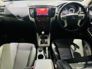 Mitsubishi Triton 2.4DI-D double cab 4x4 Xtreme - Image 7
