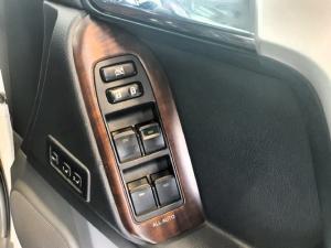 Toyota Land Cruiser Prado 3.0DT VX - Image 14