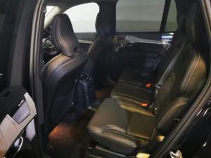 Volvo XC90 T8 Recharge AWD Ultra Dark - Image 14