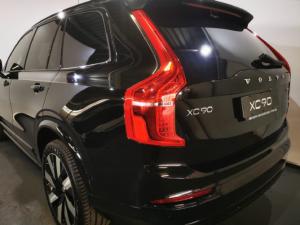 Volvo XC90 T8 Recharge AWD Ultra Dark - Image 17