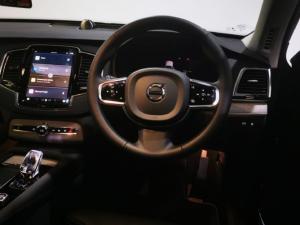 Volvo XC90 T8 Recharge AWD Ultra Dark - Image 4