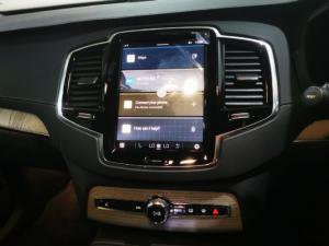 Volvo XC90 T8 Recharge AWD Ultra Dark - Image 9