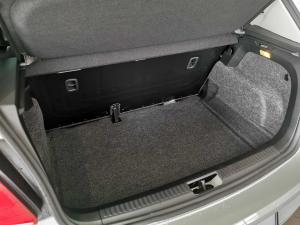 Volkswagen Polo Vivo hatch 1.4 Life - Image 15