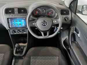Volkswagen Polo Vivo hatch 1.4 Life - Image 17