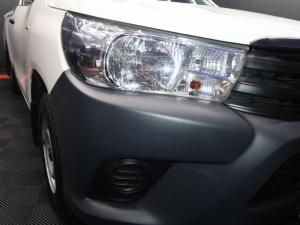 Toyota Hilux 2.4GD single cab S (aircon) - Image 6