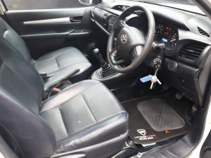 Toyota Hilux 2.4GD single cab S (aircon) - Image 9
