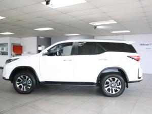Toyota Fortuner 2.4GD-6 auto - Image 2
