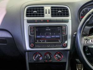 Volkswagen Polo Vivo hatch 1.0TSI GT - Image 10