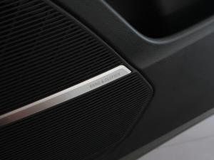 Audi Q8 55TFSI quattro - Image 18