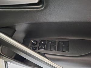 Toyota Corolla 1.8 XS - Image 15