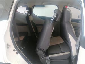 Renault Triber 1.0 Intens manual - Image 13