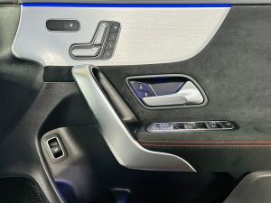 Mercedes-Benz CLA CLA35 4Matic - Image 10