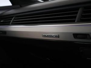 Audi Q7 45TDI quattro - Image 18