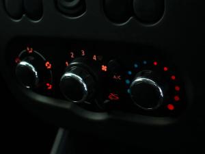 Nissan NP200 1.5dCi safety pack - Image 17