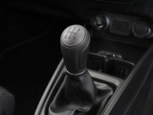 Suzuki Ertiga 1.5 GA - Image 17