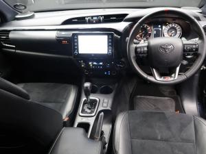 Toyota Hilux 2.8GD-6 double cab 4x4 GR-Sport - Image 2