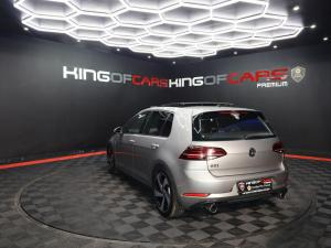 Volkswagen Golf GTI - Image 4