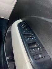 Hyundai Venue 1.0T Motion manual - Image 14