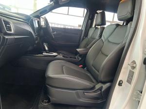 Isuzu D-Max 3.0TD double cab V-Cross 4x4 - Image 18