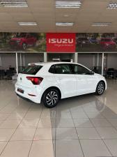 Volkswagen Polo hatch 1.0TSI Life auto - Image 6
