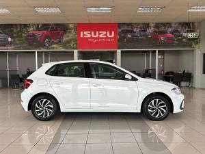Volkswagen Polo hatch 1.0TSI Life auto - Image 7