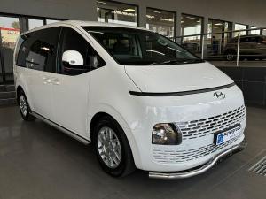 Hyundai Staria 2.2D Multicab - Image 1