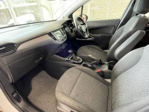 Opel Crossland X 1.2 Turbo Enjoy - Image 7