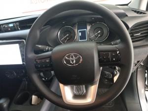 Toyota Hilux 2.4GD-6 double cab Raider auto - Image 8