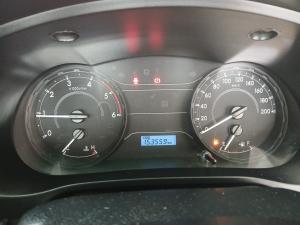 Toyota Hilux 2.4GD S (aircon) - Image 8