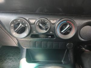 Toyota Hilux 2.4GD S (aircon) - Image 11