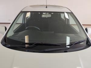 Toyota Rumion 1.5 SX manual - Image 15