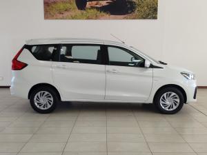 Toyota Rumion 1.5 SX manual - Image 3