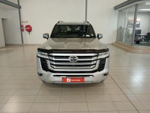 Toyota Land Cruiser 300 3.3D ZX - Image 4